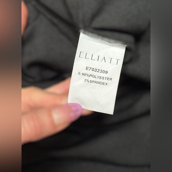 Elliatt Elizabethan Ruffled V-Neck Black Sleeveless Midi Cocktail Dress Women S - Picture 15 of 16